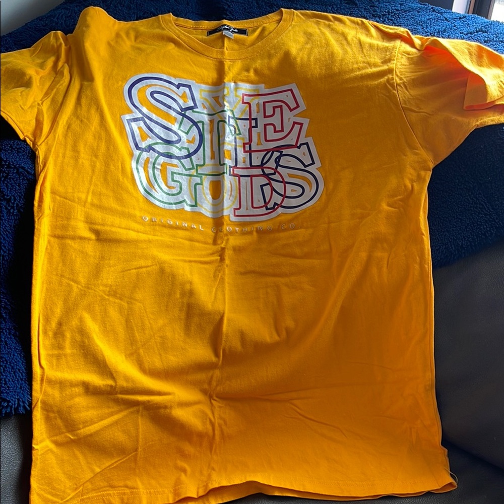 Vibrant Yellow Short Sleeve Graphic Tee